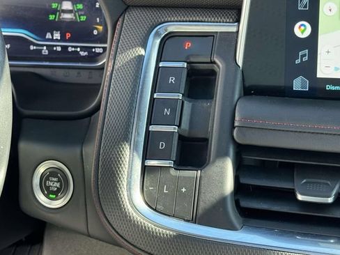 Used 2022 Chevrolet Tahoe RST w/ Luxury Package AWD/4WD image 24