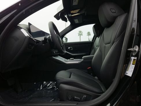 Used 2025 BMW 330i Sedan w/ Parking Assistance Package image 10