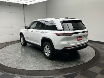 Used 2023 Jeep Grand Cherokee Laredo