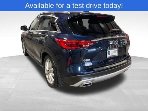 Used 2019 INFINITI QX50 Essential w/ Premium Heat Package image 3