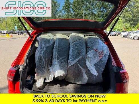 Used 2018 Volkswagen Tiguan SE w/ Panoramic Sunroof Package AWD/4WD image 19