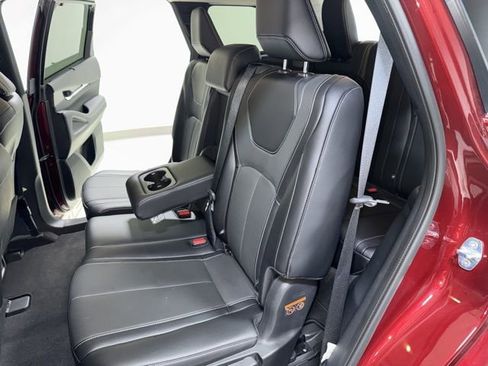 Used 2023 INFINITI QX60 Luxe w/ Cargo Package AWD/4WD image 2