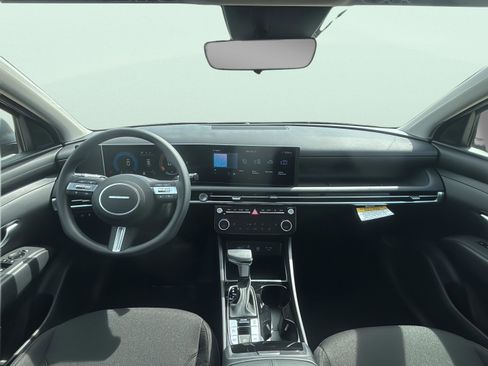 New 2026 Hyundai Tucson SEL FWD image 9