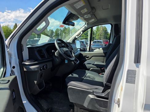 Certified 2024 Ford Transit 250 Low Roof w/ Exterior Upgrade Package RWD image 20