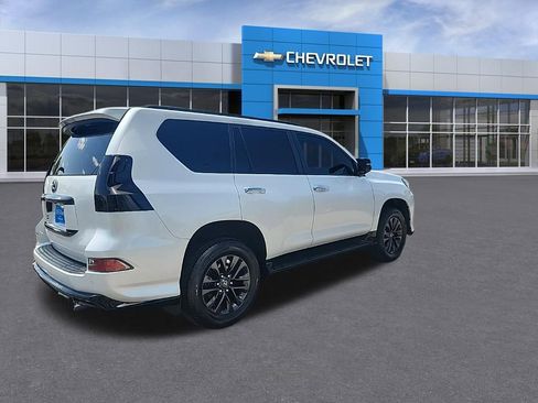 Used 2023 Lexus GX 460 Premium w/ Premium Package AWD/4WD image 4