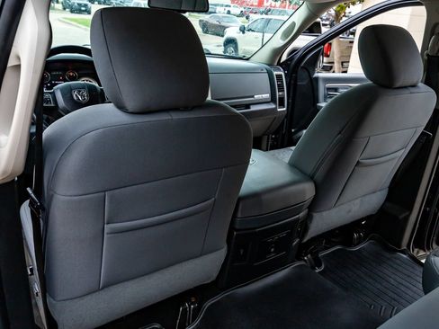 Used 2017 RAM 1500 Lone Star AWD/4WD image 33