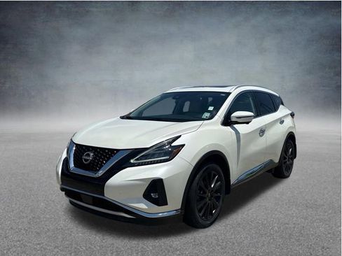 Used 2024 Nissan Murano Platinum w/ Cargo Package FWD image 3
