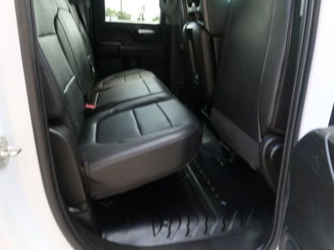 Used 2021 Chevrolet Silverado 2500 W/T w/ WT Convenience Package RWD image 12