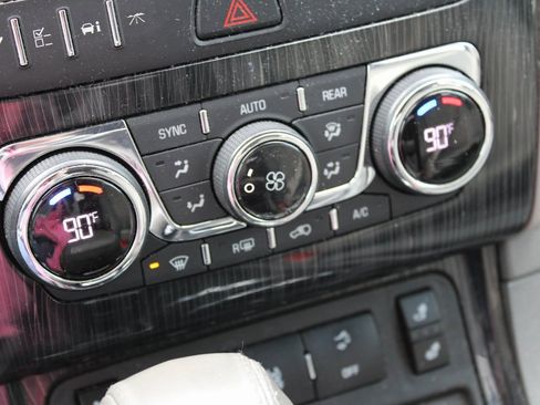 Used 2016 Chevrolet Traverse LT w/ LPO, 'HIT The Road' Package image 22