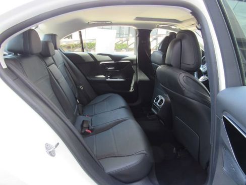 Used 2022 Mercedes-Benz C 300 Sedan image 27