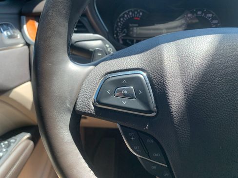 Used 2018 Lincoln MKC Select w/ Select Plus Package AWD/4WD image 18