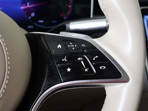 Used 2022 Mercedes-Benz S 500 4MATIC w/ 3D Technology Package image 50