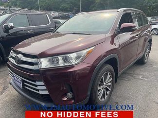 Used 2019 Toyota Highlander XLE AWD/4WD video 1
