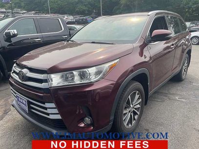 Used 2019 Toyota Highlander XLE