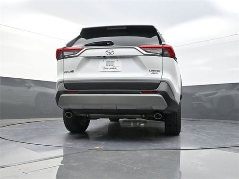 Used 2025 Toyota RAV4 Limited image 22