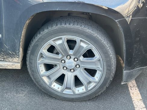 Used 2016 GMC Yukon Denali image 7