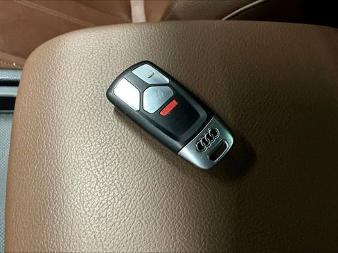 Used 2018 Audi Q5 Premium Plus w/ Premium Plus Package image 13