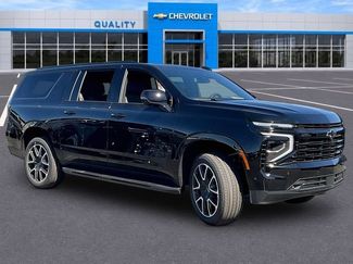 New 2026 Chevrolet Suburban RST w/ Comfort Package AWD/4WD video 1