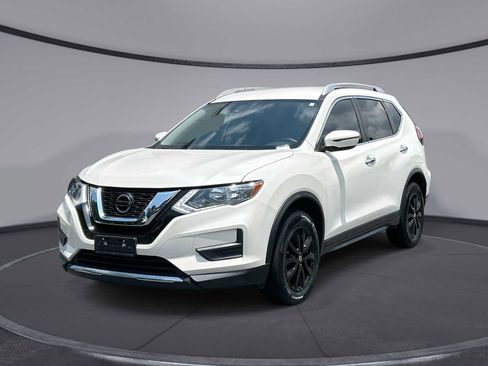 Used 2020 Nissan Rogue SV AWD/4WD image 1