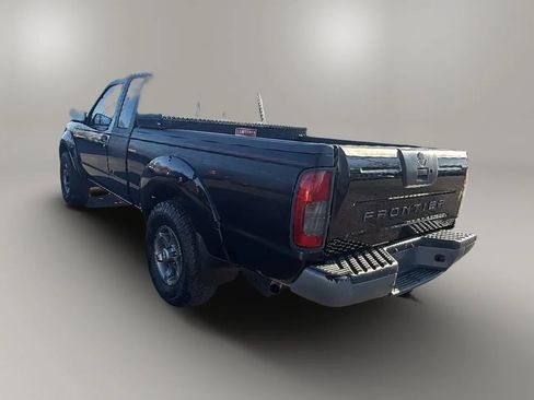 Used 2002 Nissan Frontier XE w/ (BCP) Body-Color Pkg image 3