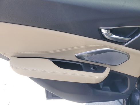 Used 2023 Acura RDX FWD w/ Technology Package image 18