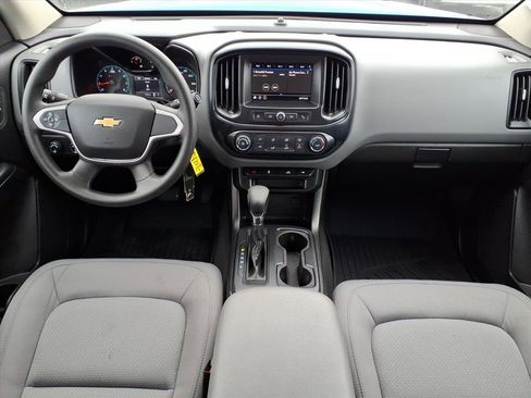 Certified 2022 Chevrolet Colorado W/T w/ Custom Special Edition image 9