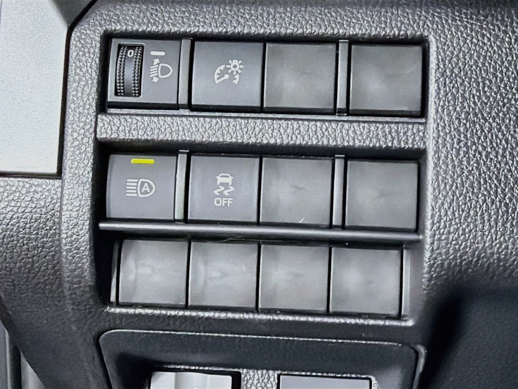 Used 2026 Toyota Tacoma SR5 RWD image 15