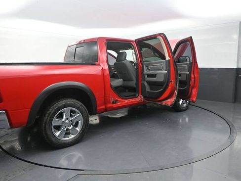 Used 2016 RAM 1500 Big Horn AWD/4WD image 45