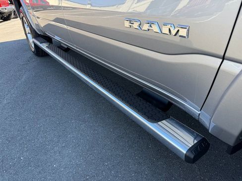 New 2025 RAM 1500 Big Horn AWD/4WD image 15