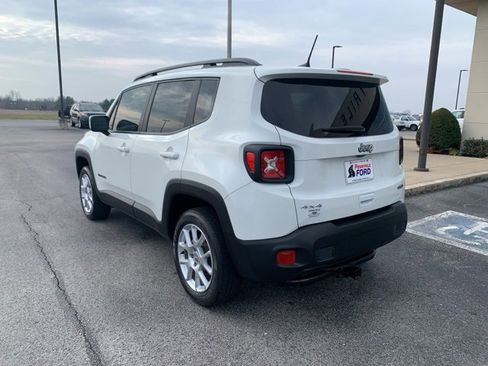 Used 2021 Jeep Renegade Latitude w/ Sun & Sound Group image 7