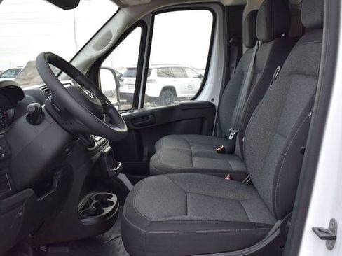 New 2025 RAM ProMaster 3500 w/ Roll-Up Rear Door Package image 16