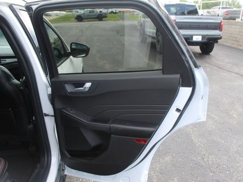Used 2023 Ford Escape ST-Line w/ Tech Pack #1 AWD/4WD image 14