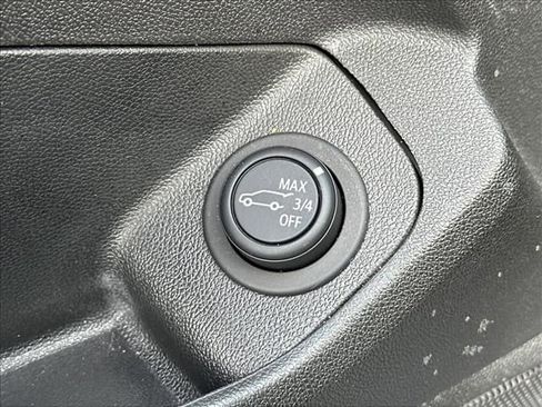 Certified 2023 GMC Terrain AT4 w/ Tech Package AWD/4WD image 19
