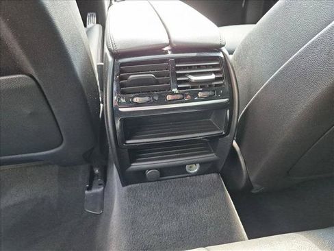 Used 2019 BMW 530e w/ Convenience Package RWD image 18