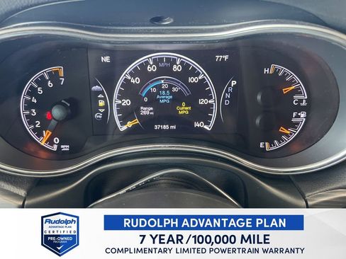 Used 2021 Jeep Grand Cherokee Limited image 16