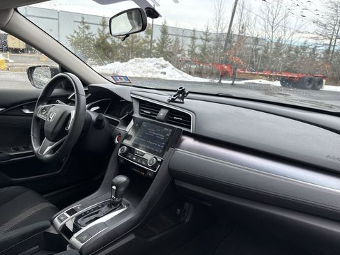 Used 2018 Honda Civic EX-T image 12