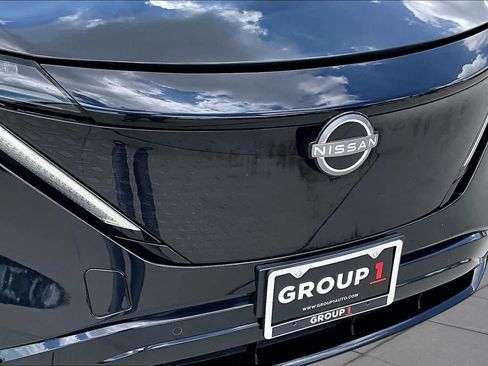 Used 2023 Nissan Ariya FWD image 28