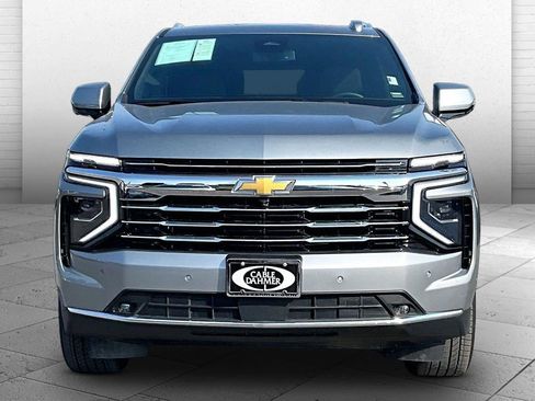 Used 2026 Chevrolet Tahoe LT w/ Comfort Package AWD/4WD image 2