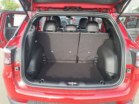 New 2026 Jeep Compass Latitude w/ Quick Order Package 29K image 12