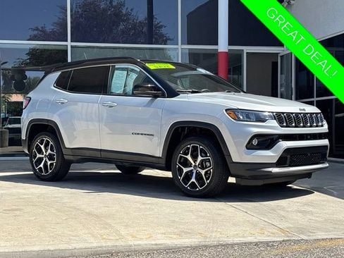 Used 2025 Jeep Compass Limited AWD/4WD image 1