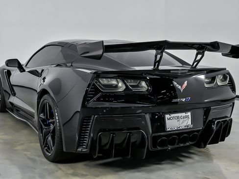 Used 2019 Chevrolet Corvette ZR1 image 10