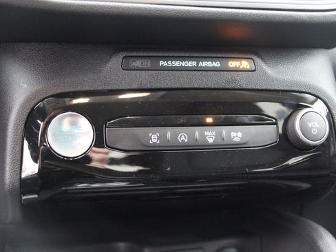 New 2026 Ford Escape Active w/ Active Premium Tech Pack image 30