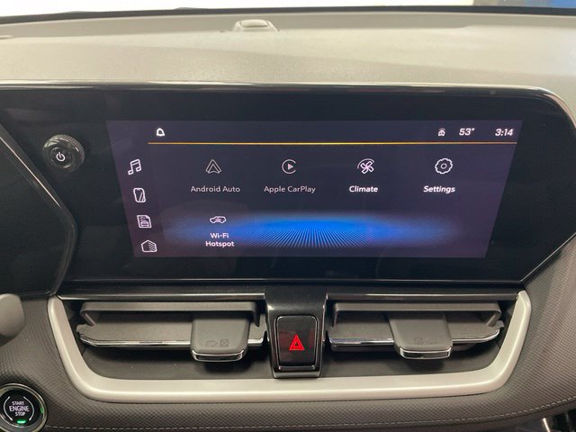 Used 2024 Chevrolet TrailBlazer LT w/ Convenience Package AWD/4WD image 3