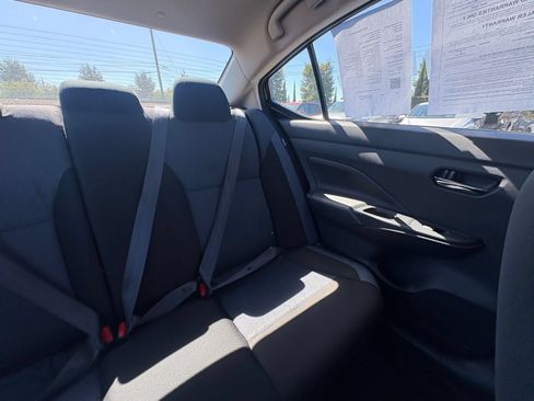 Used 2025 Nissan Versa SV FWD image 30