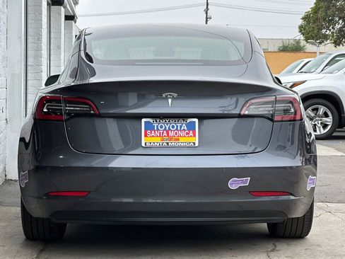 Used 2018 Tesla Model 3 Long Range image 5