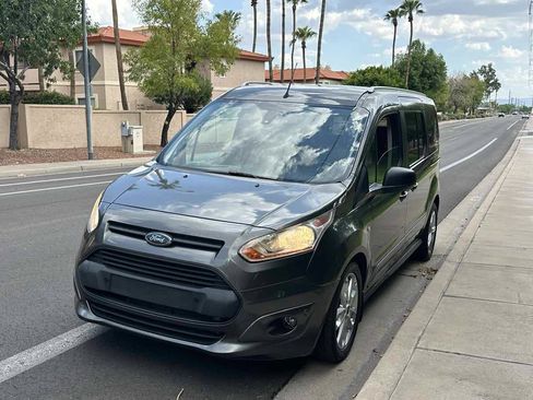 Used 2017 Ford Transit Connect XLT FWD image 4