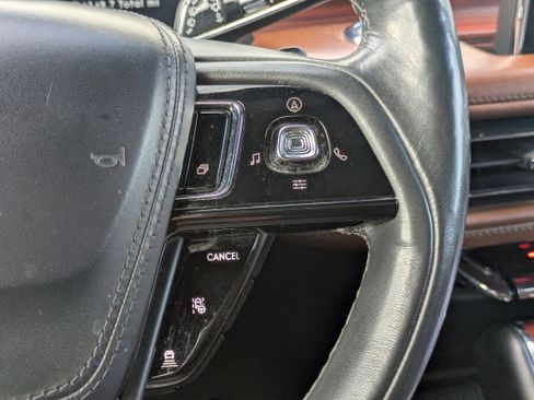 Used 2022 Lincoln Aviator Reserve w/ Equipment Group 201A image 26