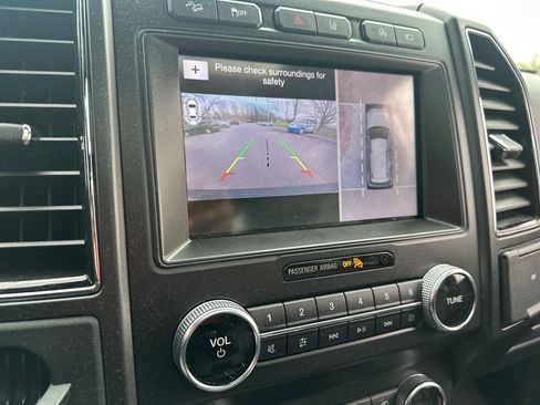 Used 2019 Ford Expedition Limited w/ Equipment Group 302A image 10