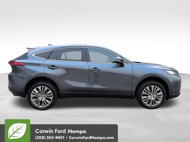 Used 2024 Toyota Venza Limited AWD/4WD image 2