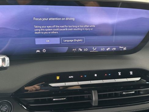 New 2025 Buick Enclave Sport Touring w/ Power Package image 24